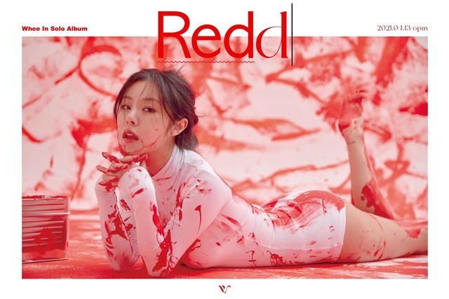 辉人首张迷你专辑《Redd》宣传照